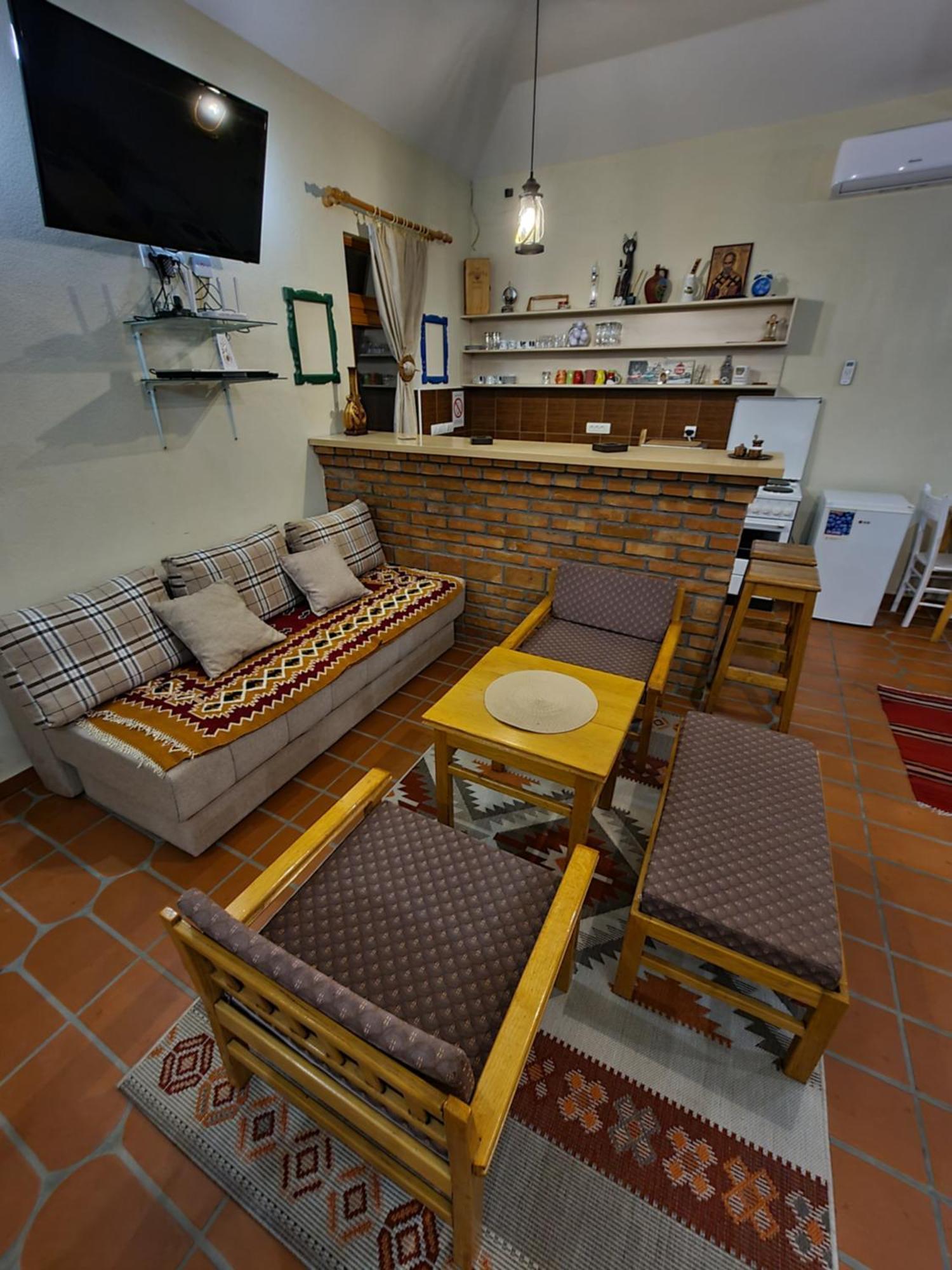 Quince Gradac Appartamento Valjevo
